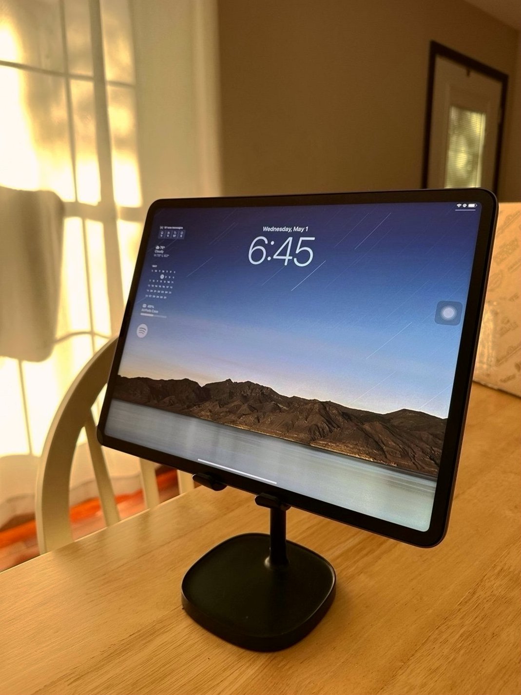 Apple iPad Pro 5th Generation 128GB Space Gray Unlocked - Used