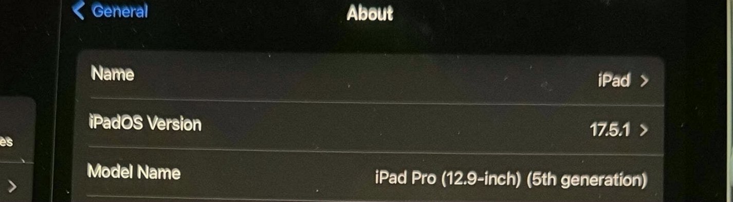 Apple iPad Pro 5th Generation M1 128GB Unlocked Used image 3