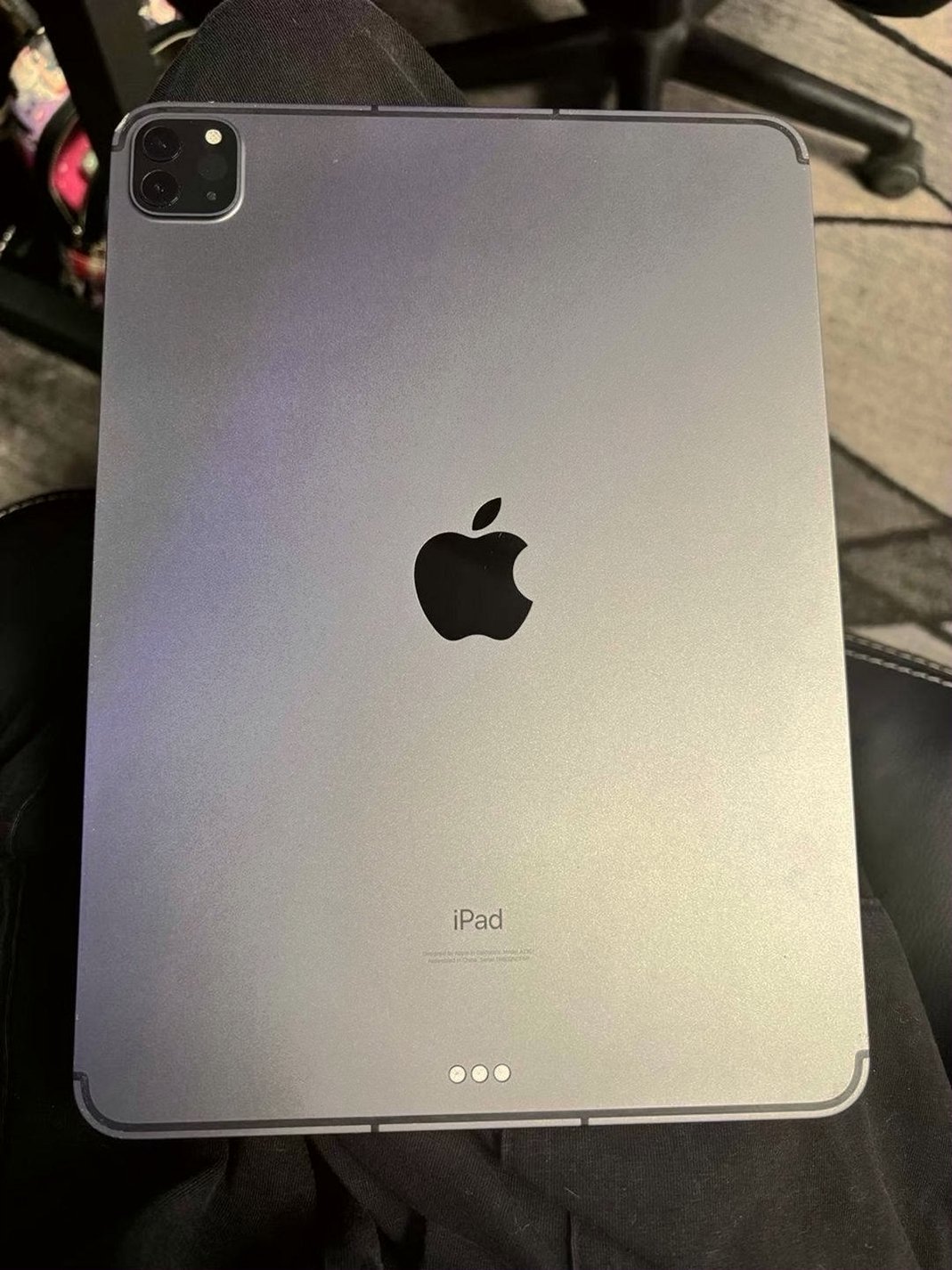 Apple iPad Pro 11” 3rd Gen 128GB Space Gray Unlocked - Used image 5