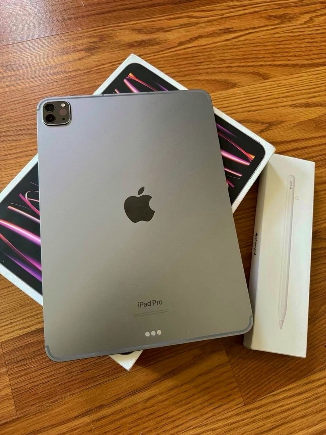 Apple iPad Pro 4th Gen 11in 256GB Space Gray Unlocked - Used
