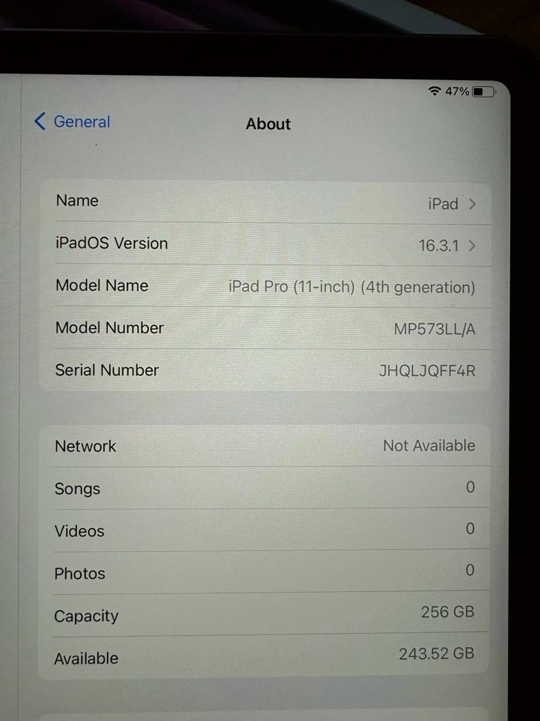 Apple iPad Pro 4th Gen 11in 256GB Space Gray Unlocked - Used image 3