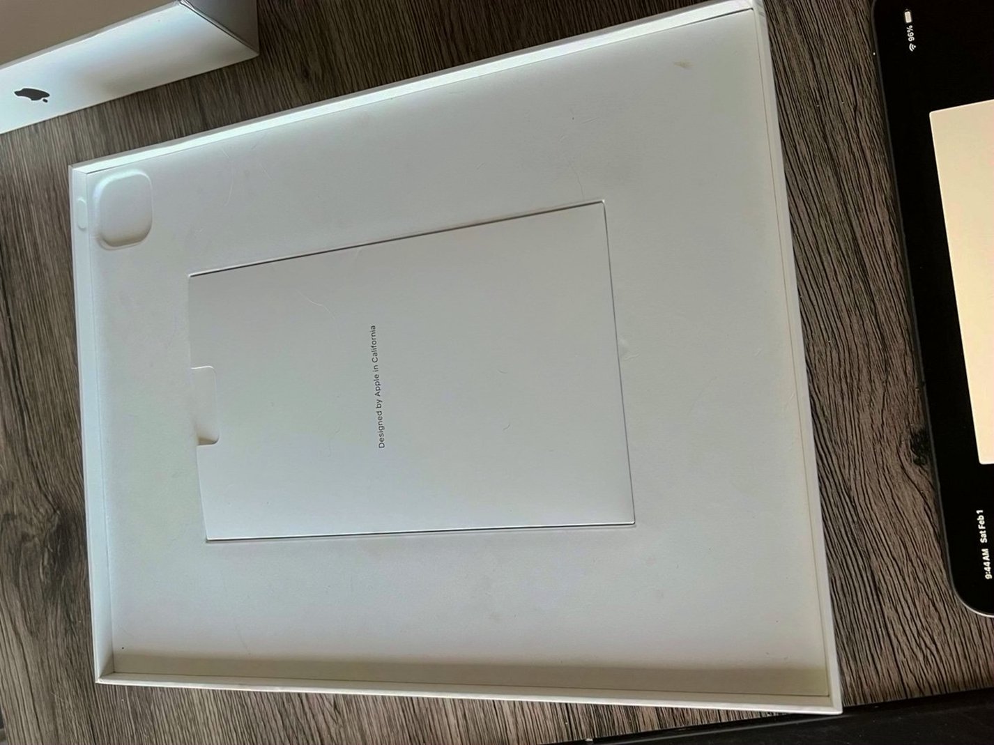 Apple iPad Pro 4th Generation 512GB Space Gray Unlocked - Used image 5