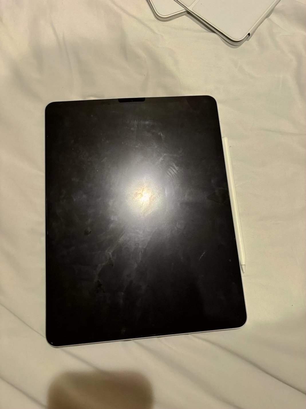 Apple iPad Pro 12.9inch 5th Gen 256GB Unlocked Used image 2