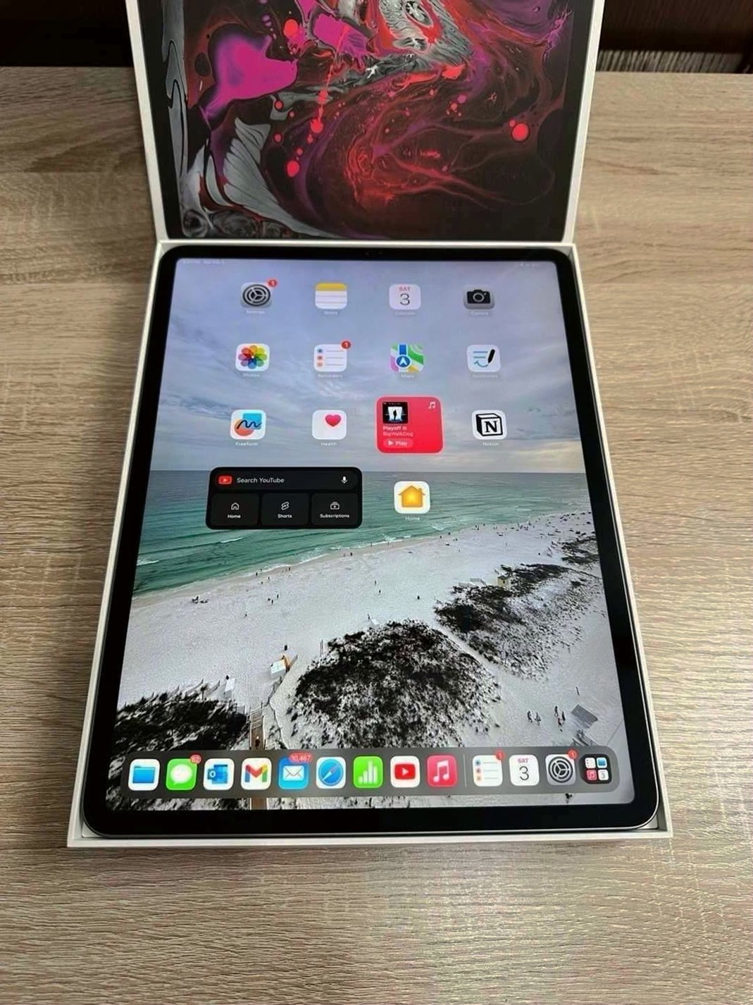 Apple iPad Pro 12.9 inch 3rd Gen 64GB Space Gray Unlocked - Used image 4