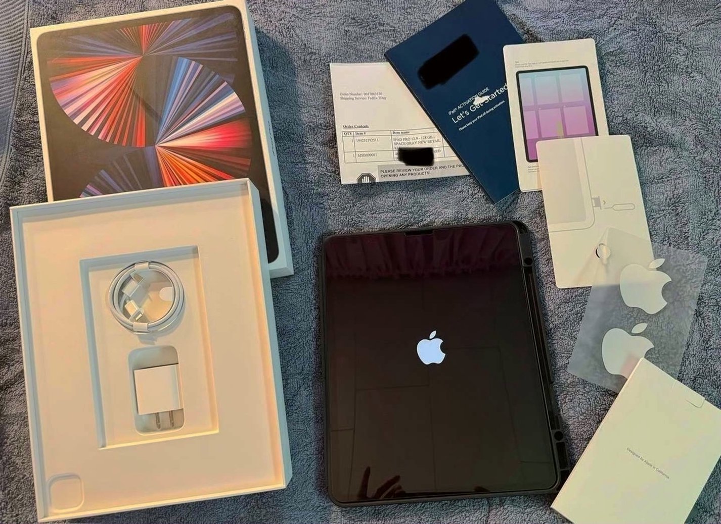 Apple iPad Pro 12.9” 5th Gen 128GB Gray Unlocked - Used