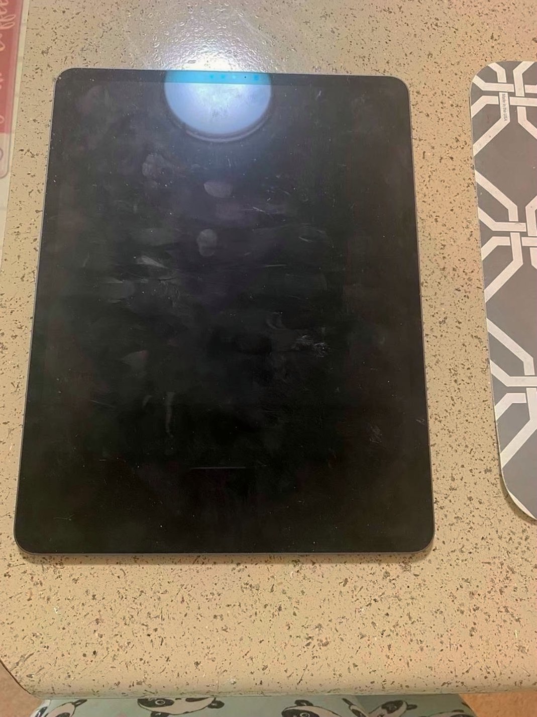 Apple iPad Pro 12.9 256GB Space Grey Unlocked - Used image 2