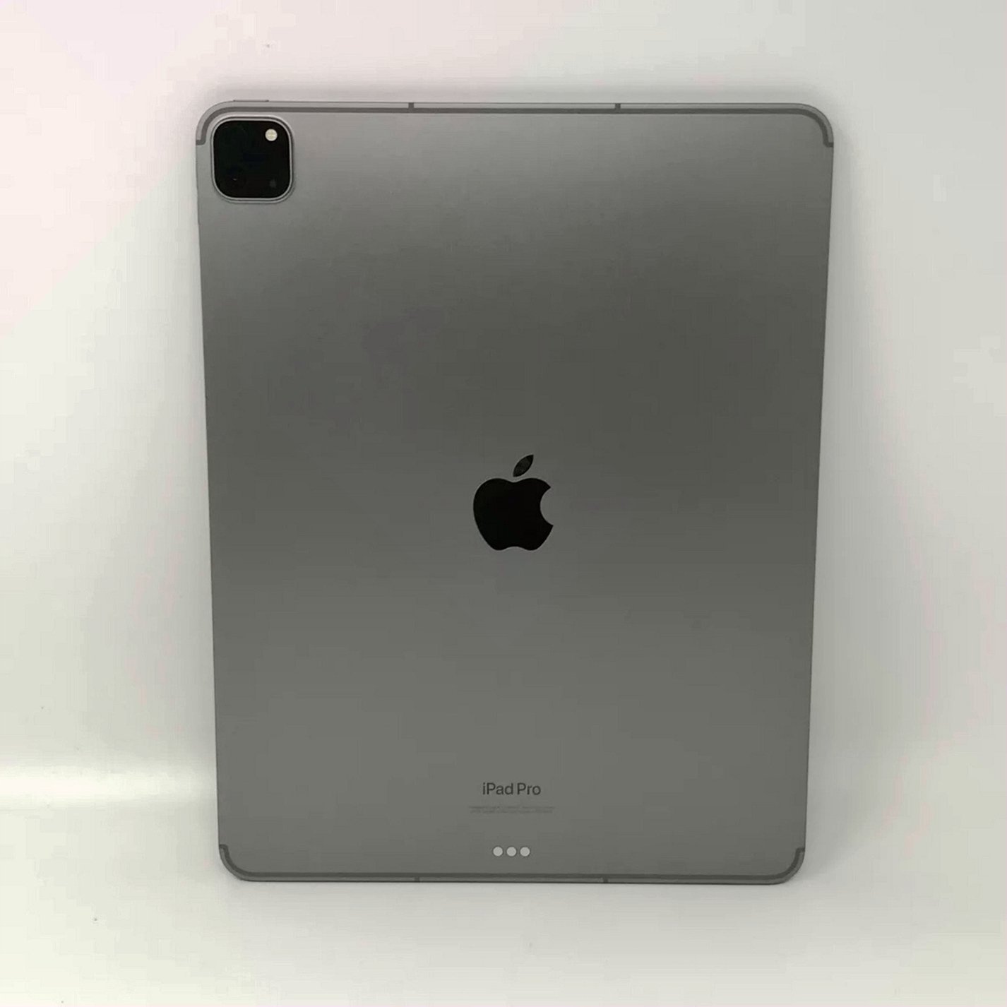 Apple iPad Pro 12.9-inch 6th Gen 256GB Grey WiFi Unlocked - Used image 4