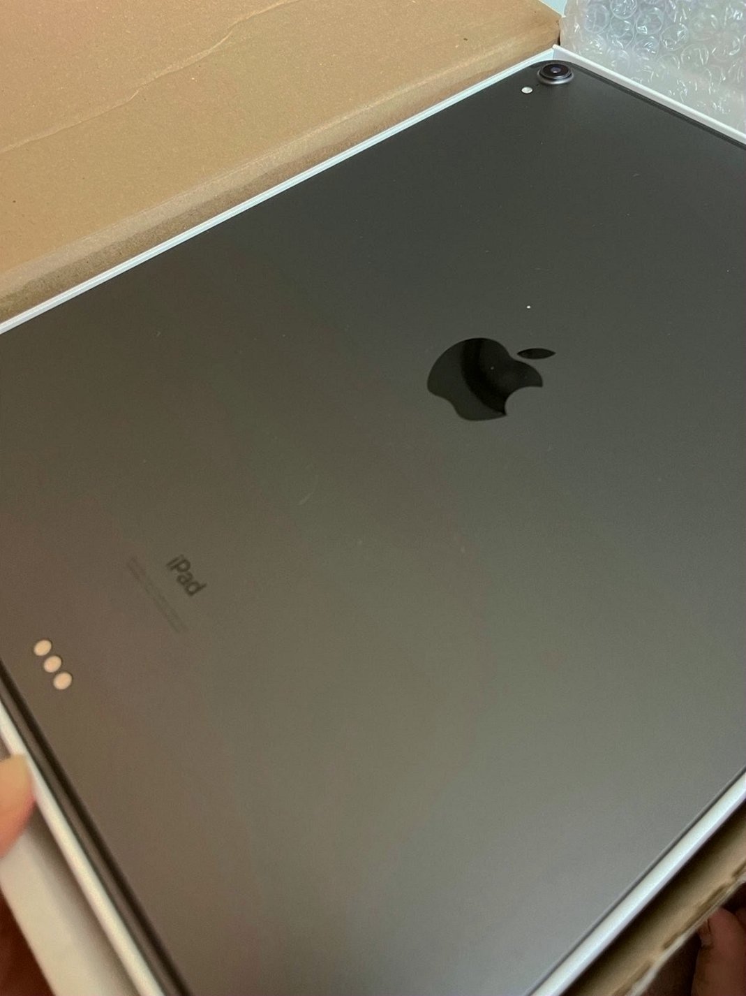 Apple iPad Pro 12.9 inch 1TB Space Gray Unlocked - Used