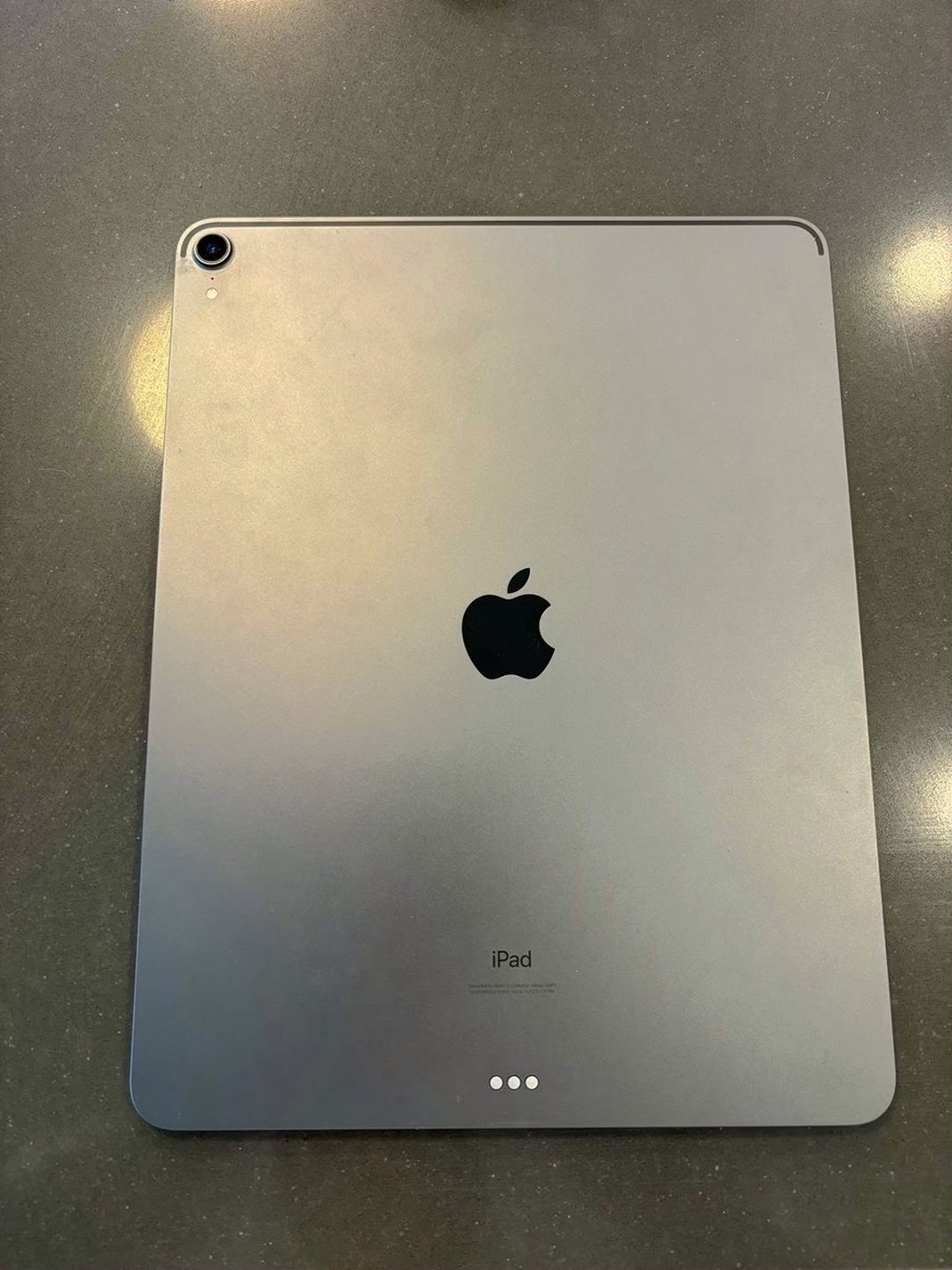 Apple iPad Pro 12.9 256GB Space Gray Unlocked - Used image 3