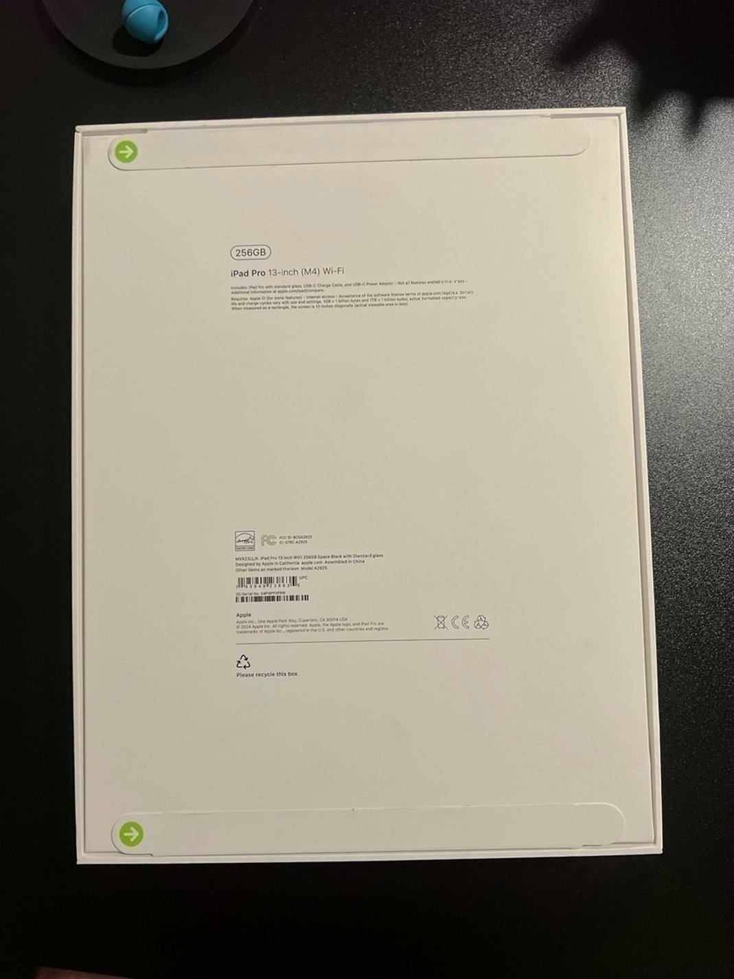 Apple iPad Pro 13 inch M4 256GB Space Black Unlocked - Used image 4