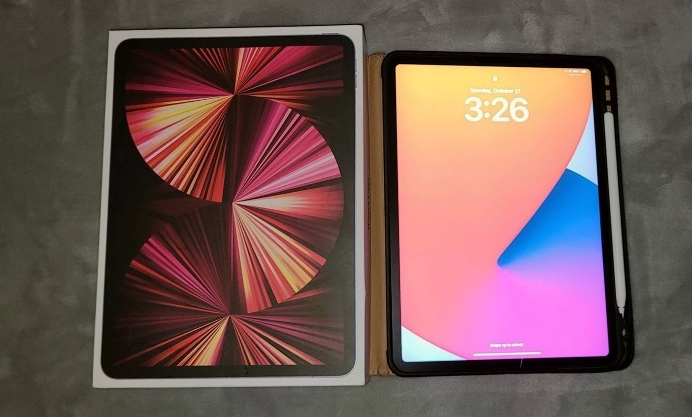 Apple iPad Pro 11 inch 3rd Gen 128GB Wi-Fi Unlocked - Used
