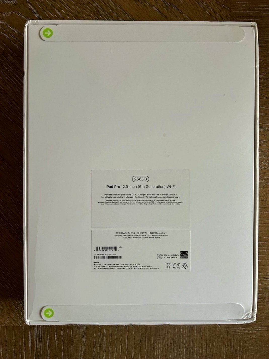 Apple iPad Pro 6th Generation 12.9 inch 128GB Space Gray Unlocked - Used image 3