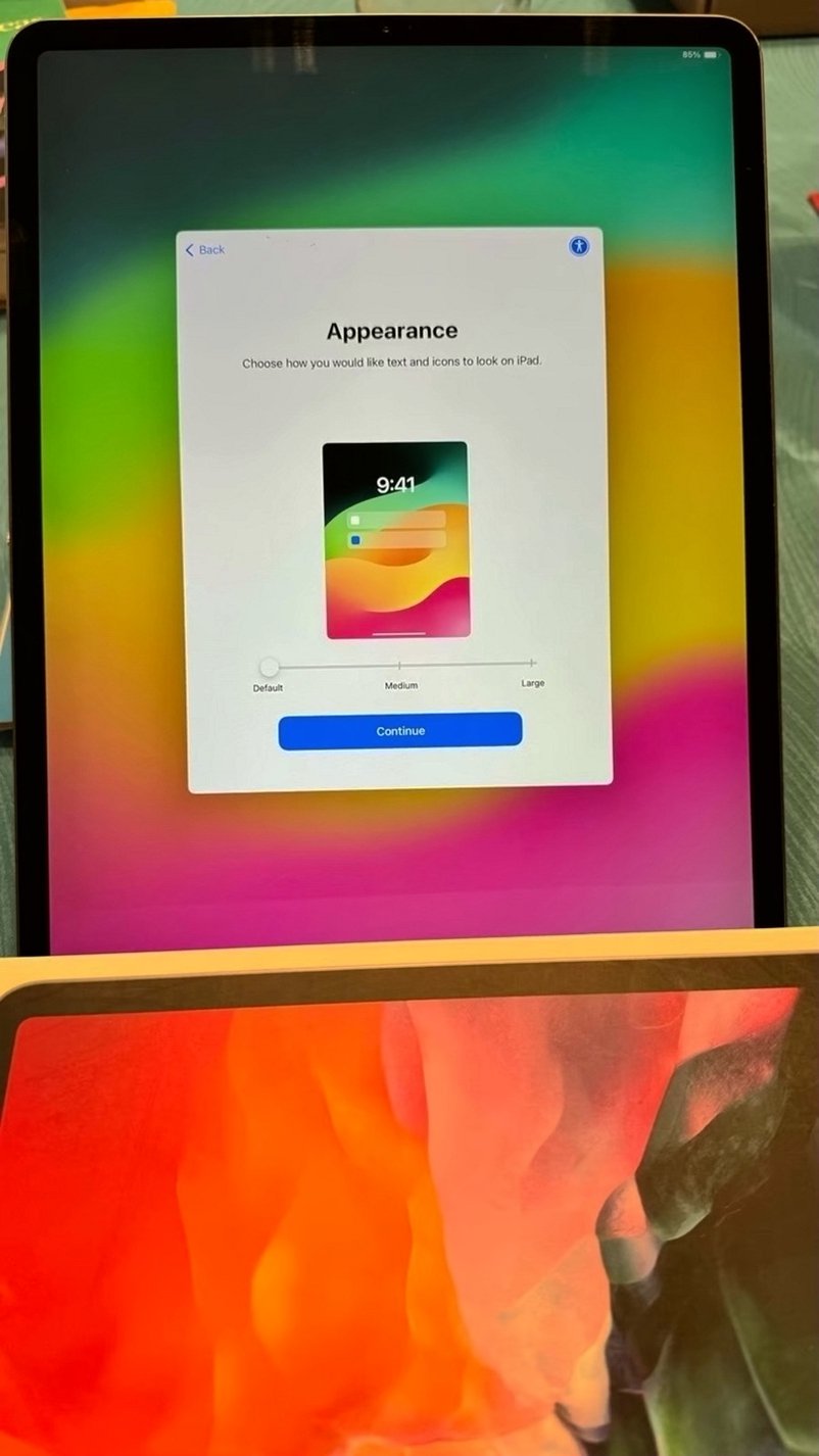 Apple iPad Pro 4th Generation 256GB Space Gray WiFi - Used image 2
