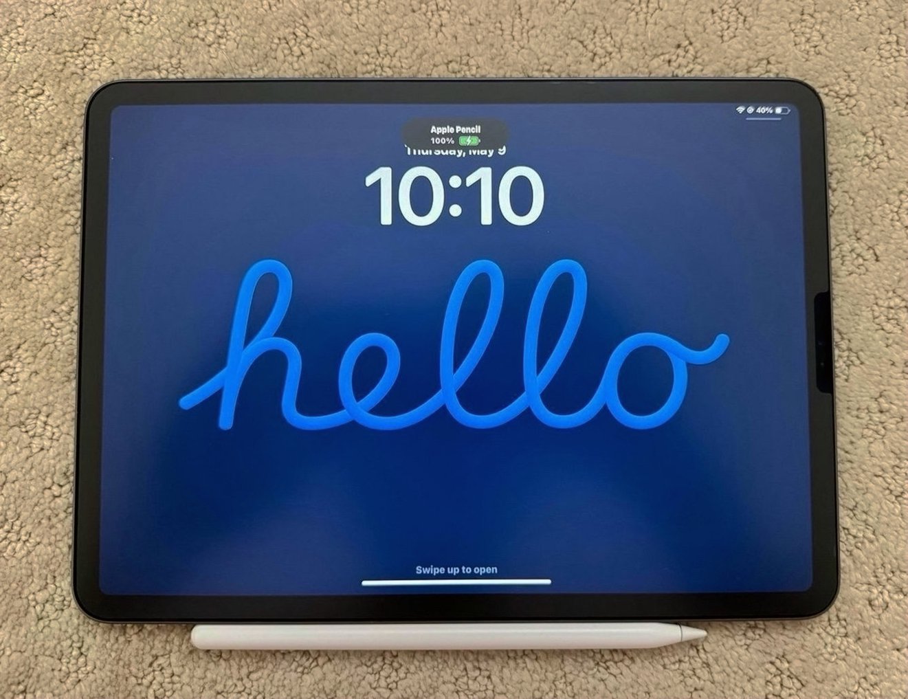 Apple iPad Pro 11 inch 1st Gen 256GB Space Gray Unlocked - Used image 2