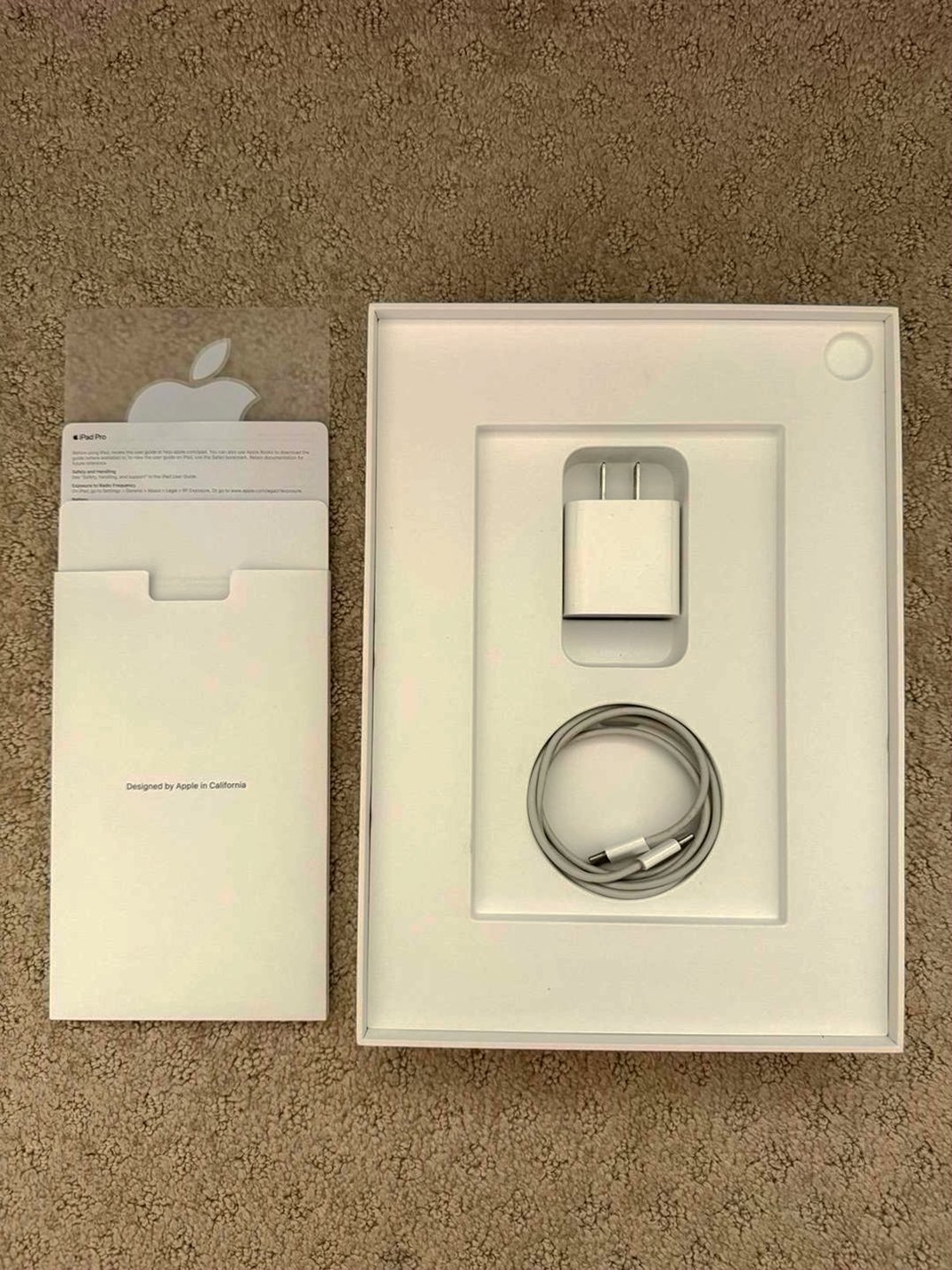 Apple iPad Pro 11 inch 1st Gen 256GB Space Gray Unlocked - Used image 5