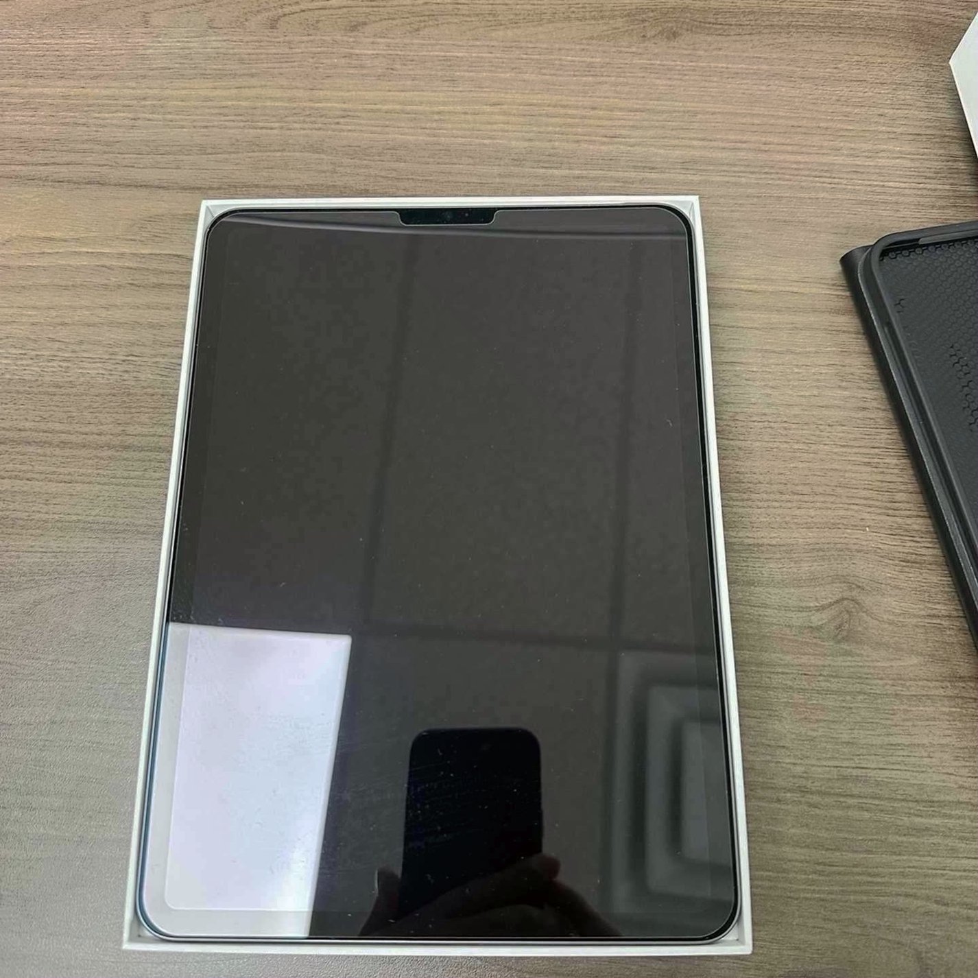 Apple iPad Pro 11-inch 3rd Gen 128GB Silver Unlocked - Used image 3