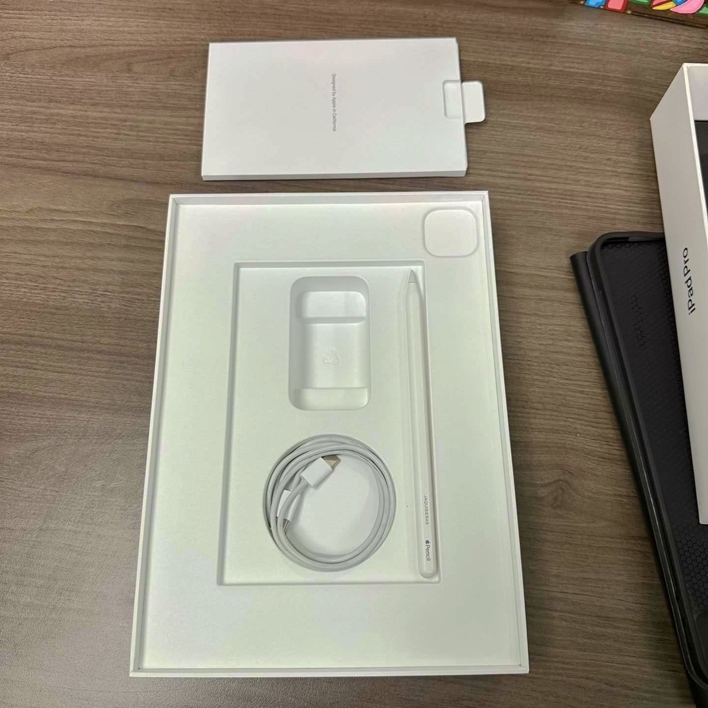 Apple iPad Pro 11-inch 3rd Gen 128GB Silver Unlocked - Used image 4