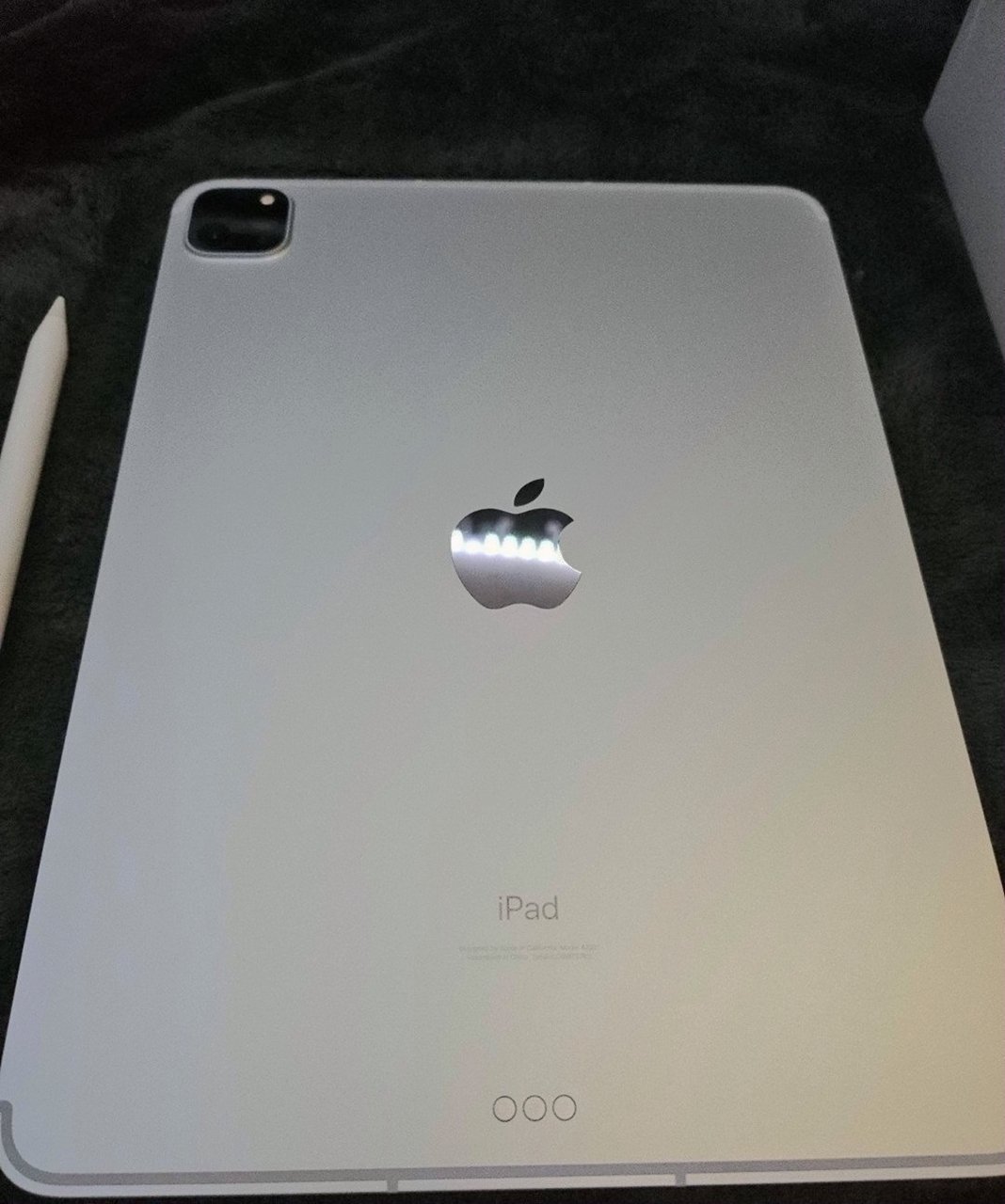 Apple iPad Pro 11inch 128GB Unlocked Used image 5