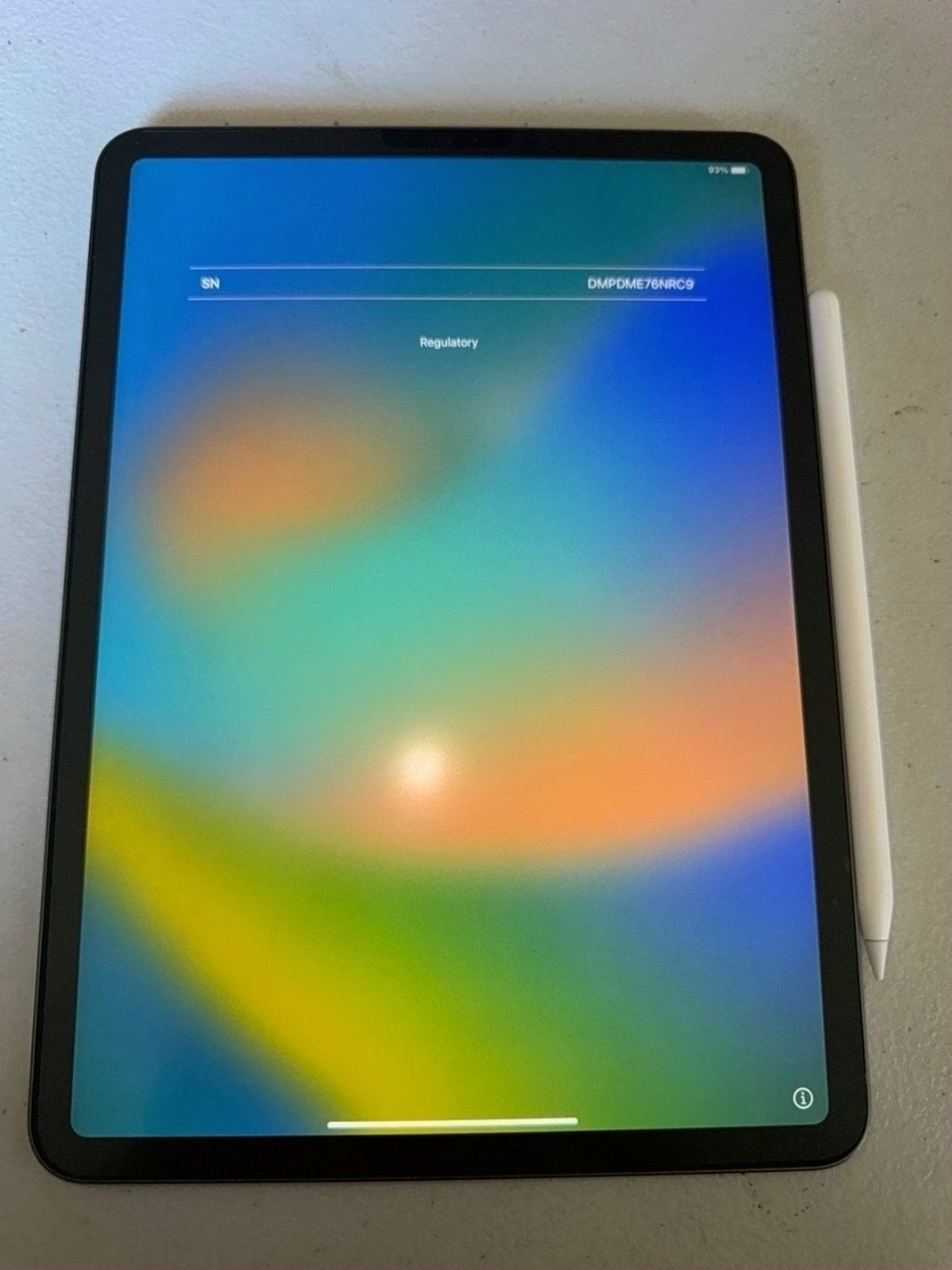 Apple iPad Pro 11 inch 2nd Gen WiFi Only 89GB Unlocked - Used image 2
