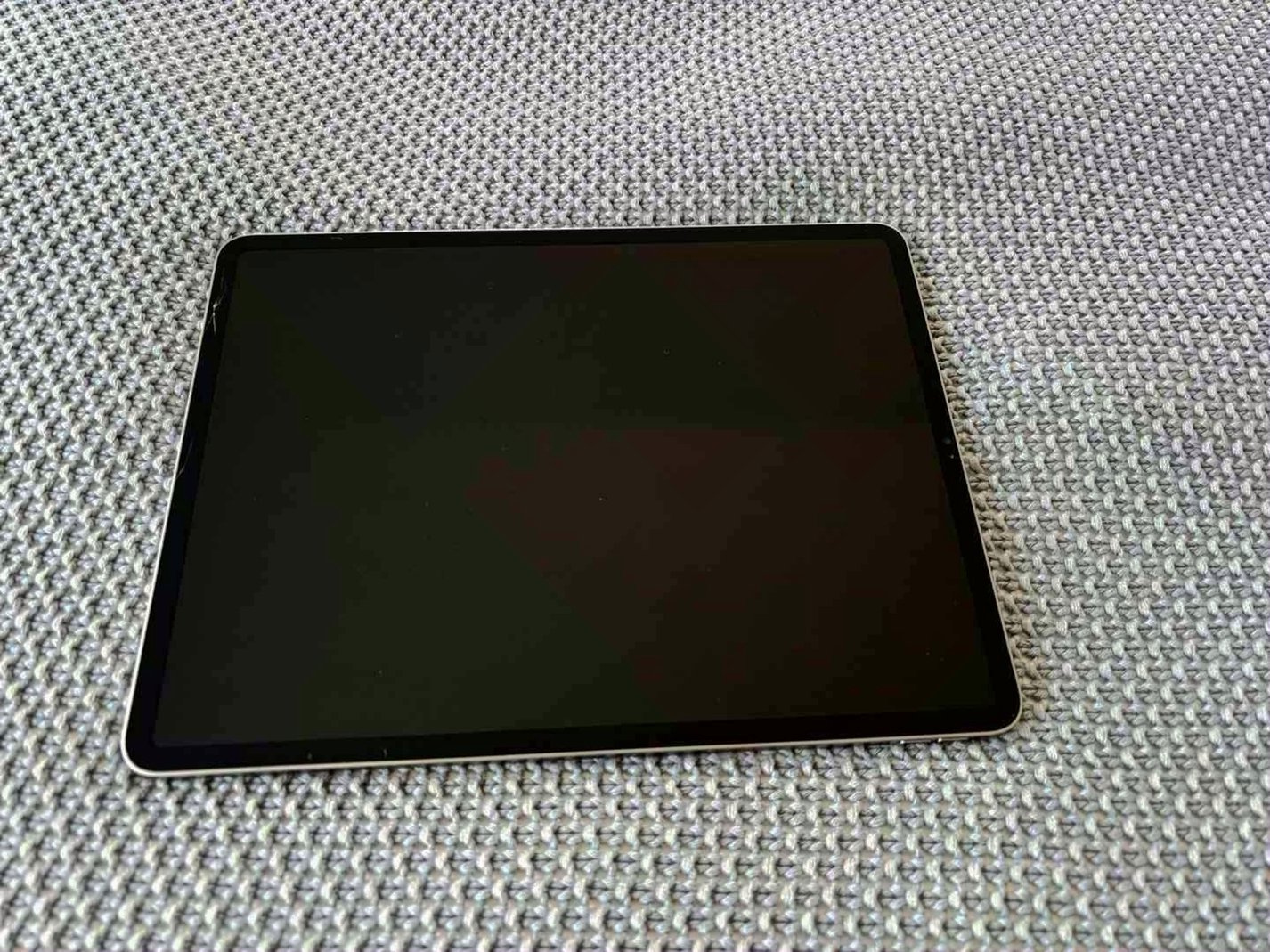 Apple iPad Pro 12.9-inch 512GB Space Gray WiFi Only Unlocked - Used