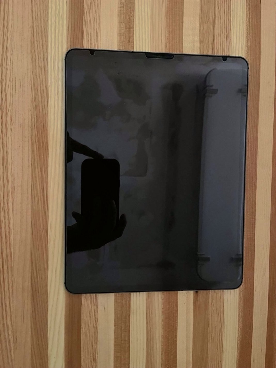 Apple iPad Pro 12.9 4th 256GB Unlocked Used image 2