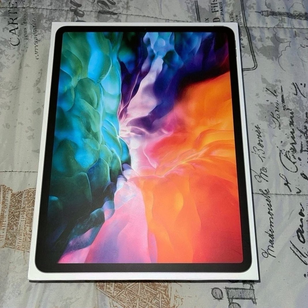 Apple iPad Pro 12.9 128GB Space Gray Unlocked - Used image 3