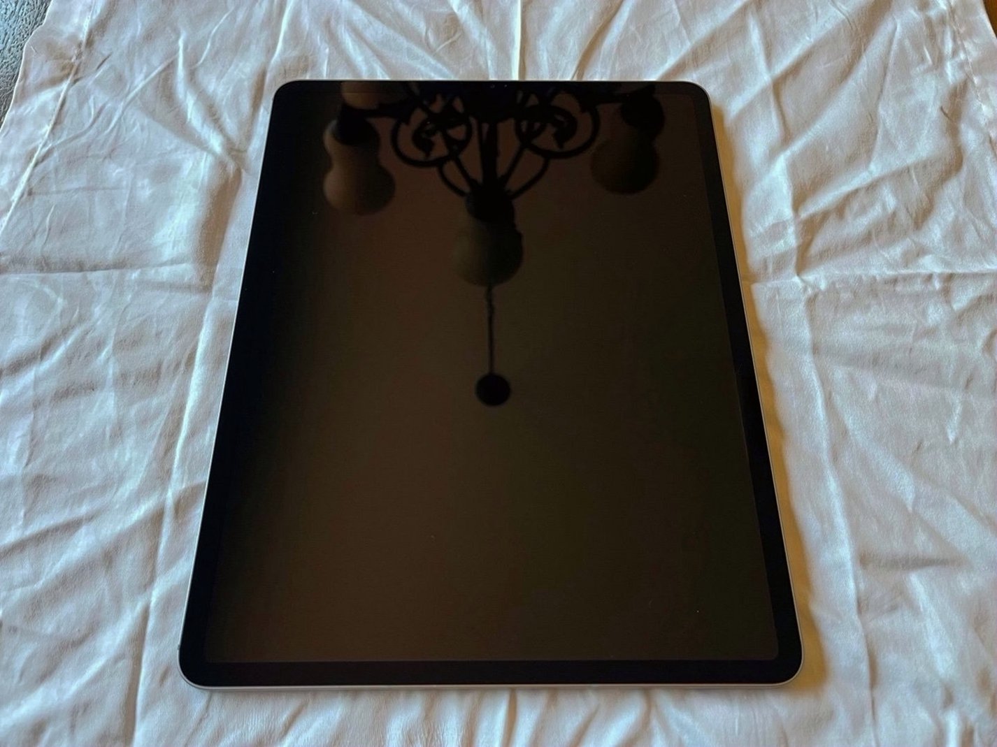 Apple iPad Pro 12.9" 128GB Space Gray Unlocked Used image 3
