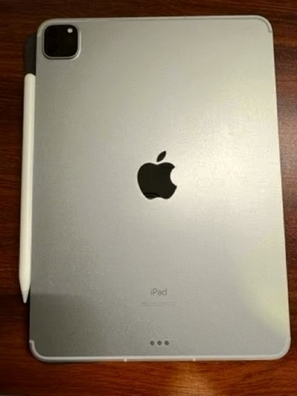 Apple iPad Pro 11-inch 3rd Gen 128GB Silver Unlocked - Used image 2
