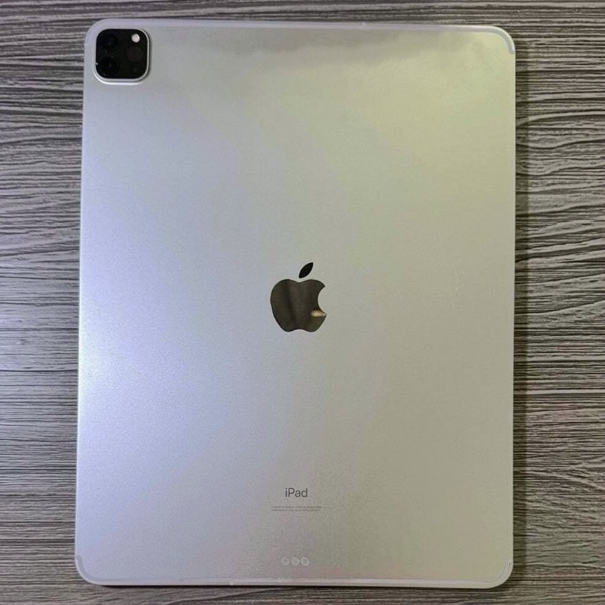 Apple iPad Pro 12.9 256GB Silver Unlocked - Used image 3