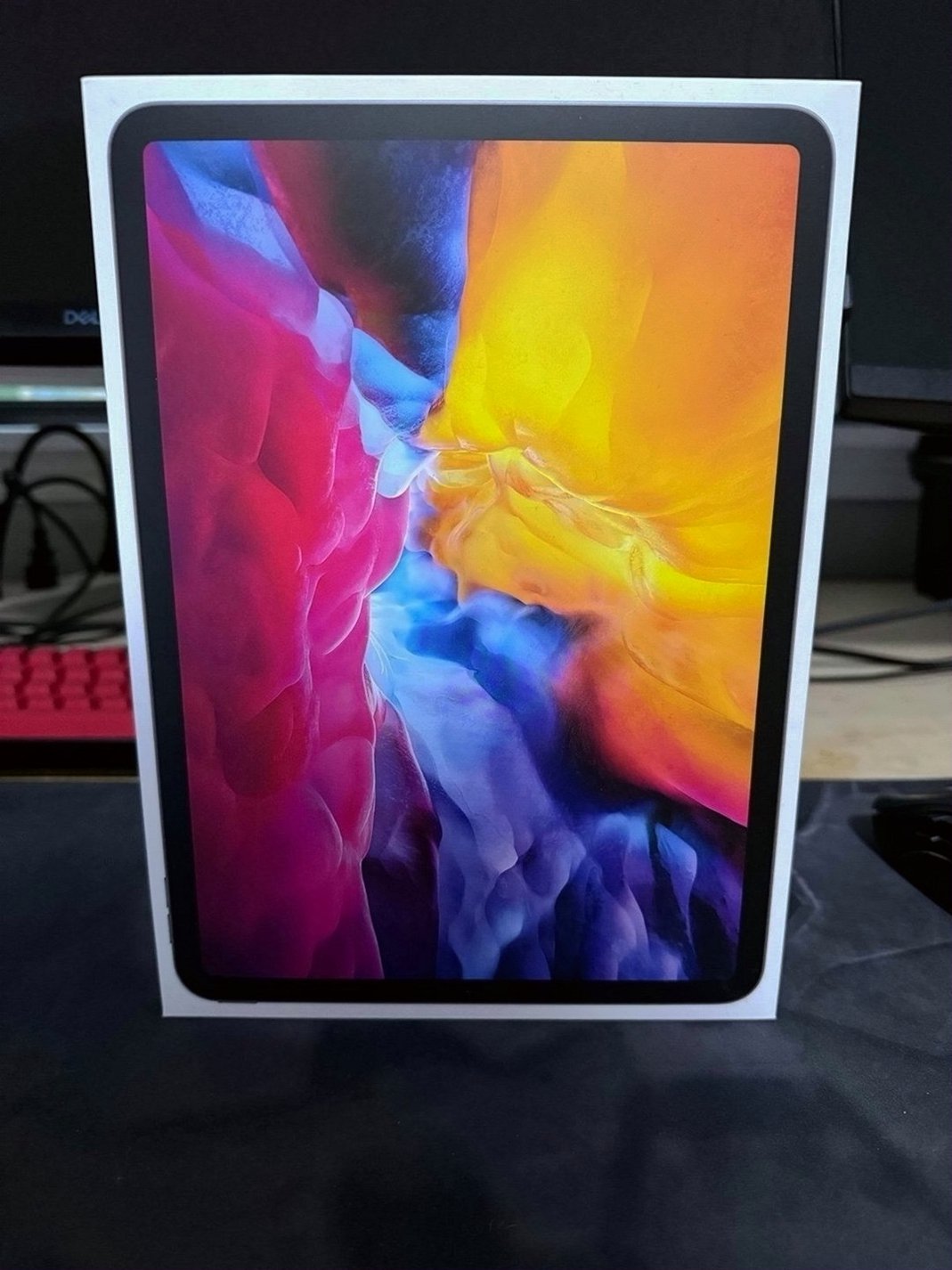 Apple iPad Pro 11 inch 256GB Unlocked - Used