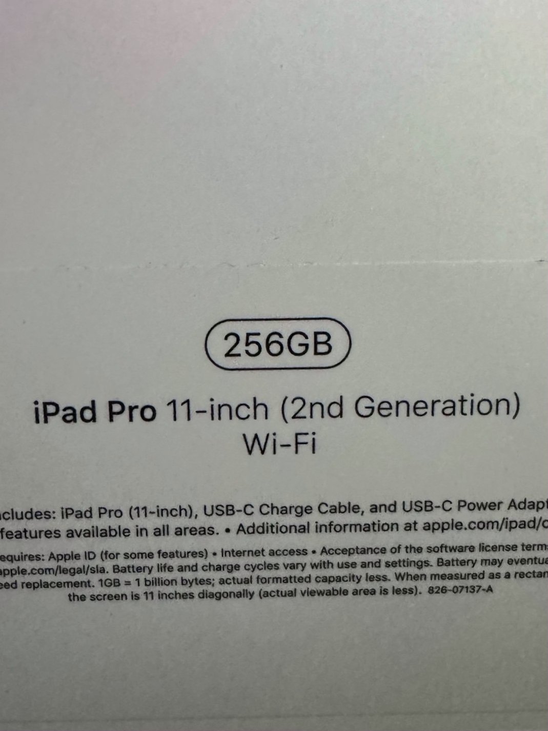 Apple iPad Pro 11 inch 256GB Unlocked - Used image 2