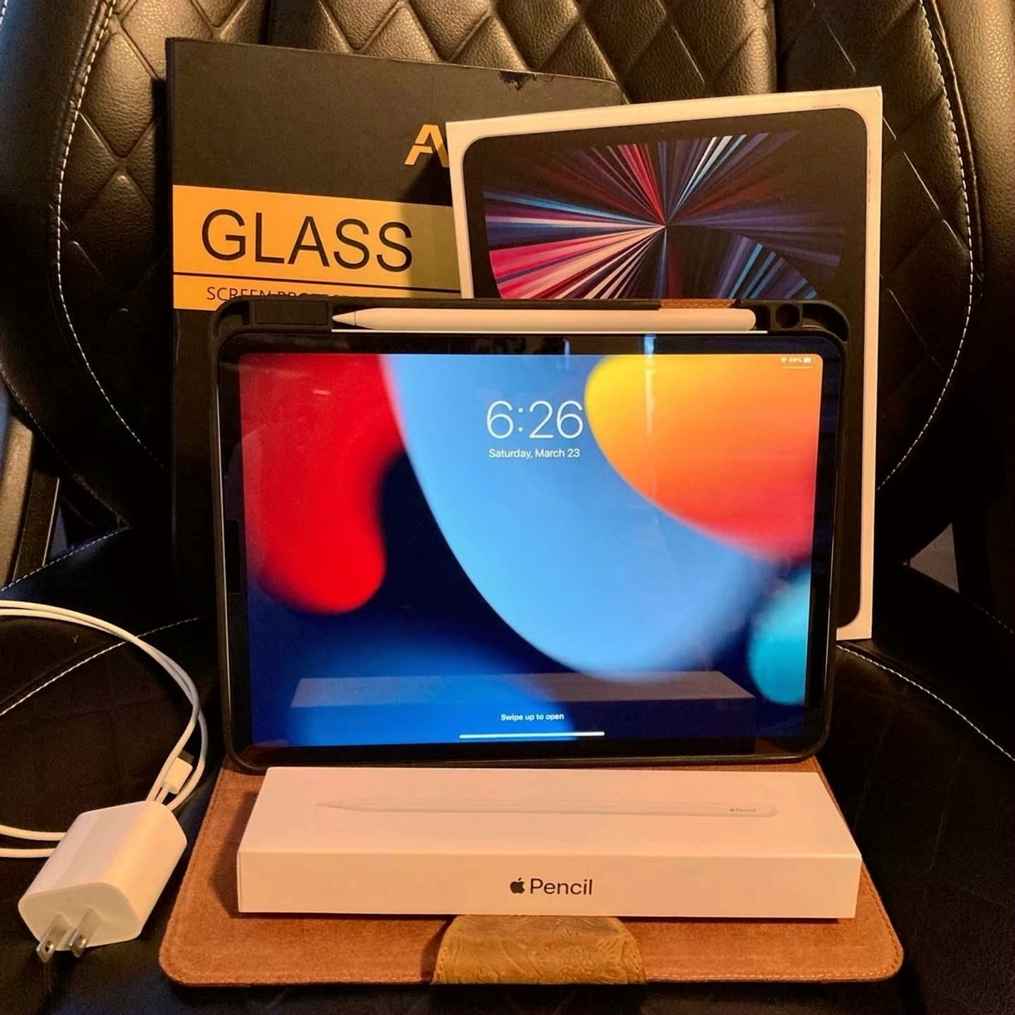 Apple iPad Pro 3rd Generation 128GB Silver WiFi Unlocked - Used
