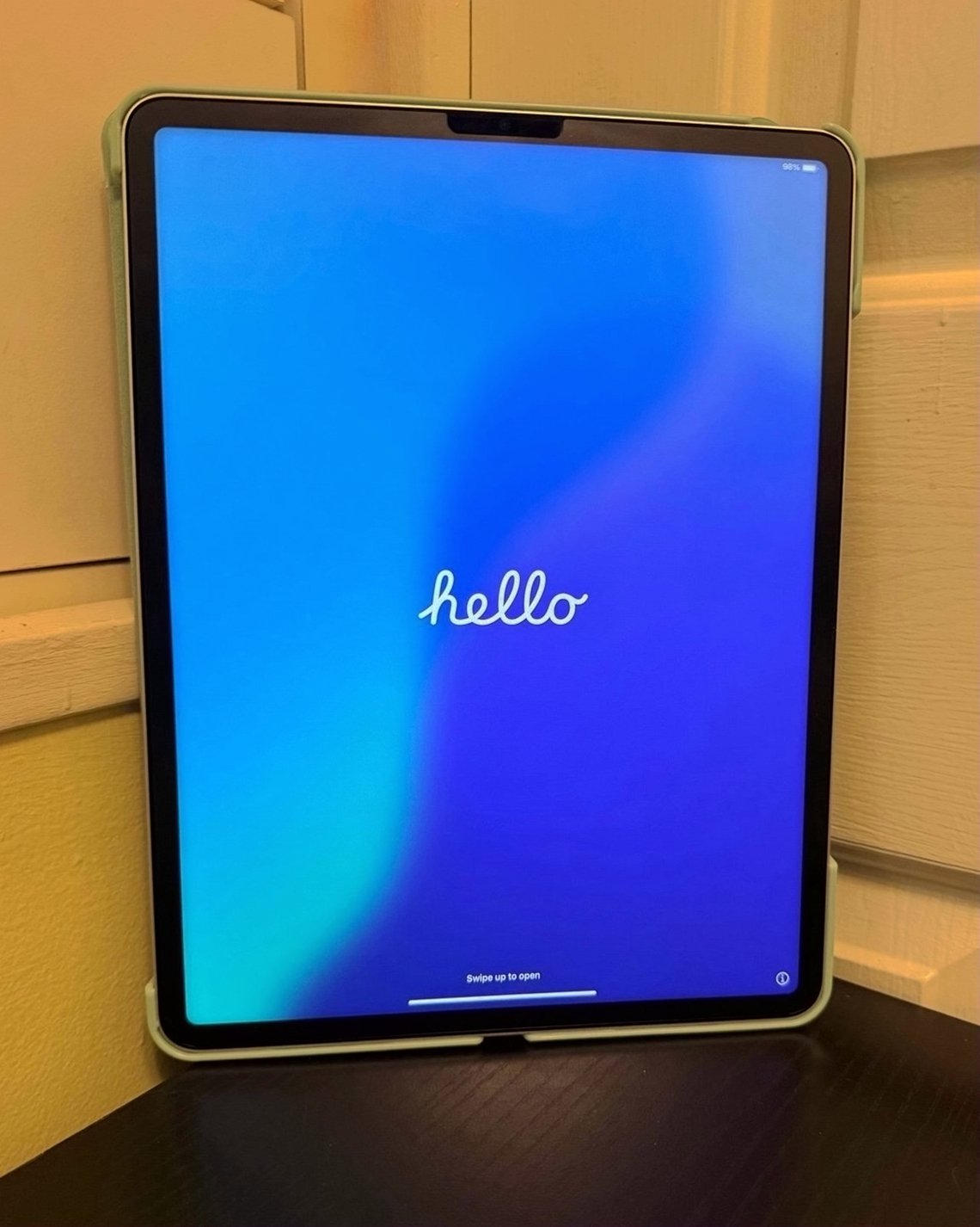 Apple iPad Pro 12.9in 128GB Unlocked Used