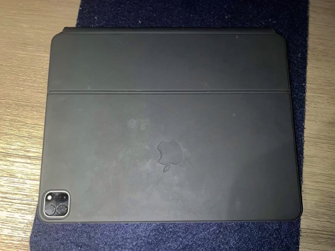Apple iPad Pro 2nd Generation 256GB Unlocked - Used image 4