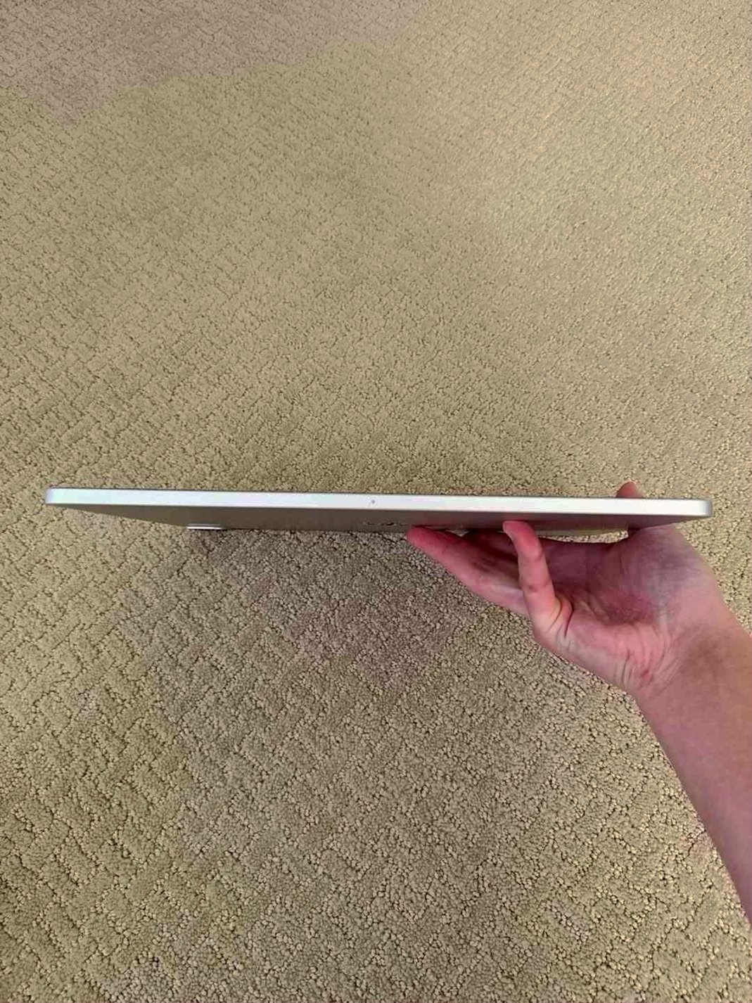 Apple iPad Pro 12.9 inch 128GB Silver Unlocked - Used image 5