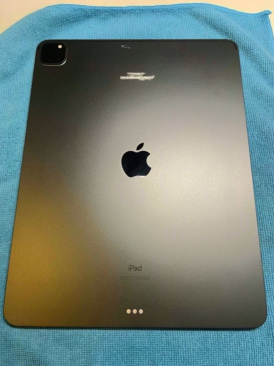 Apple iPad Pro 12.9 128GB WiFi Unlocked - Used image 3