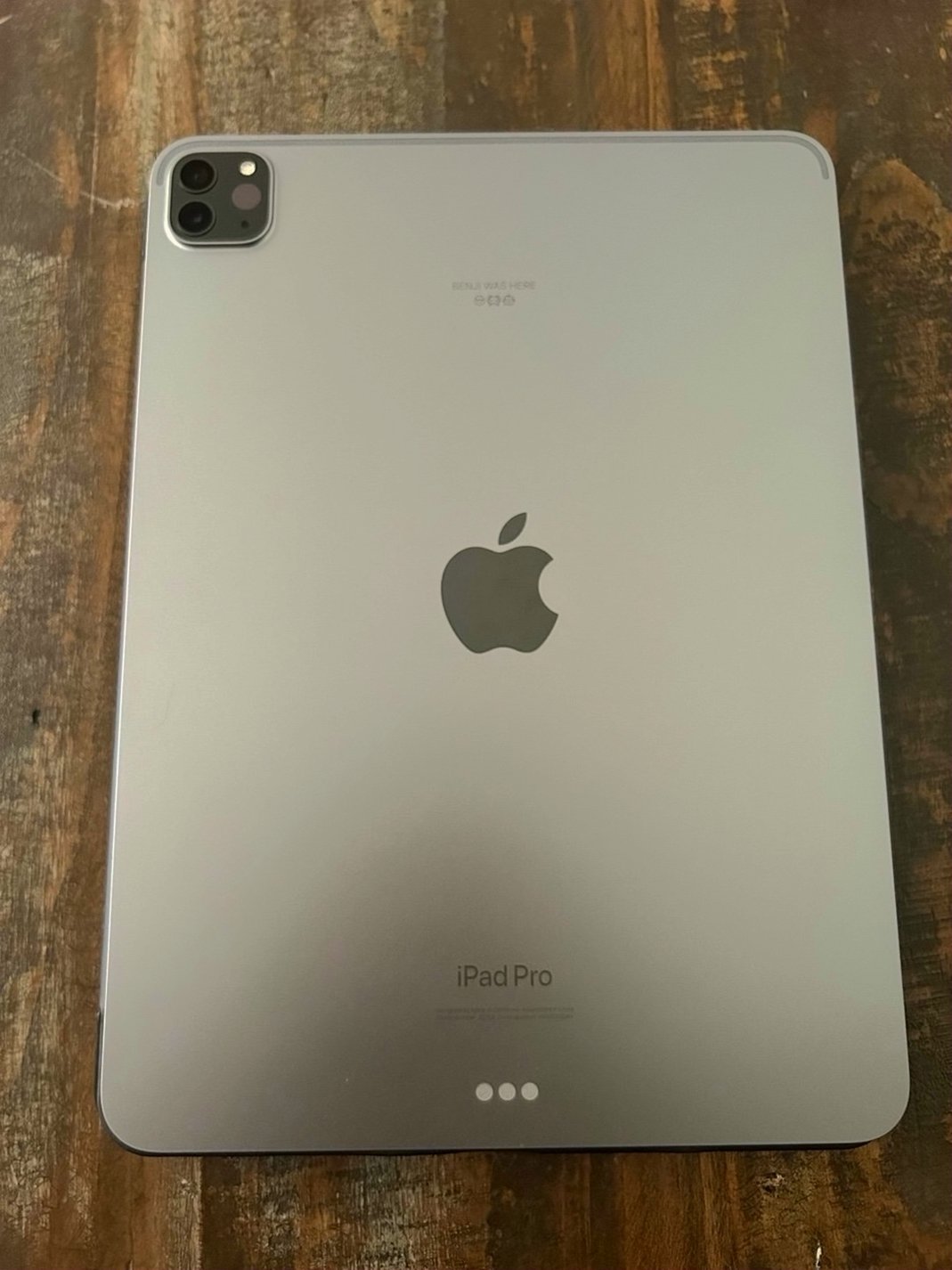 Apple iPad Pro 11-inch 256GB Wi-Fi Unlocked - Used image 2