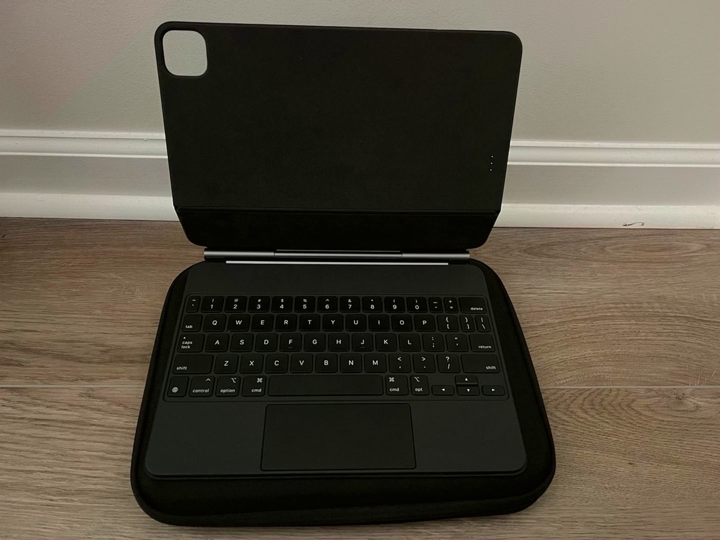 Apple iPad Pro M1 128GB 11 Inch Unlocked - Used image 4