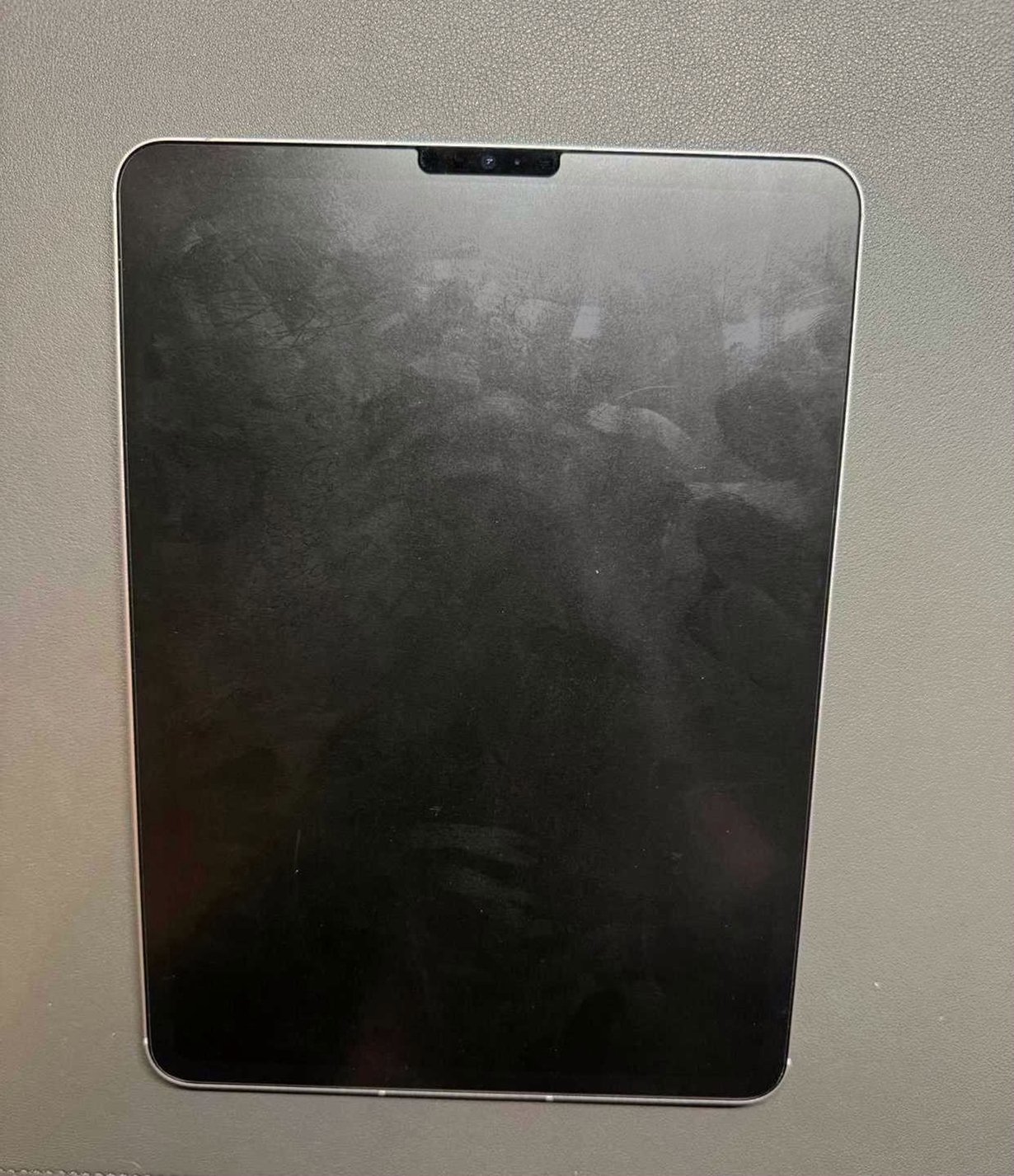 Apple iPad Pro 11 Inch (3rd Gen) 512GB Silver Unlocked - Used image 3
