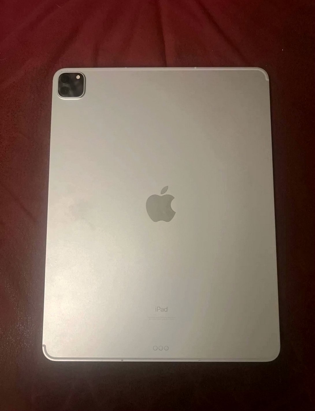 Apple iPad Pro 12.9-inch 5th Gen 256GB Silver Unlocked - Used