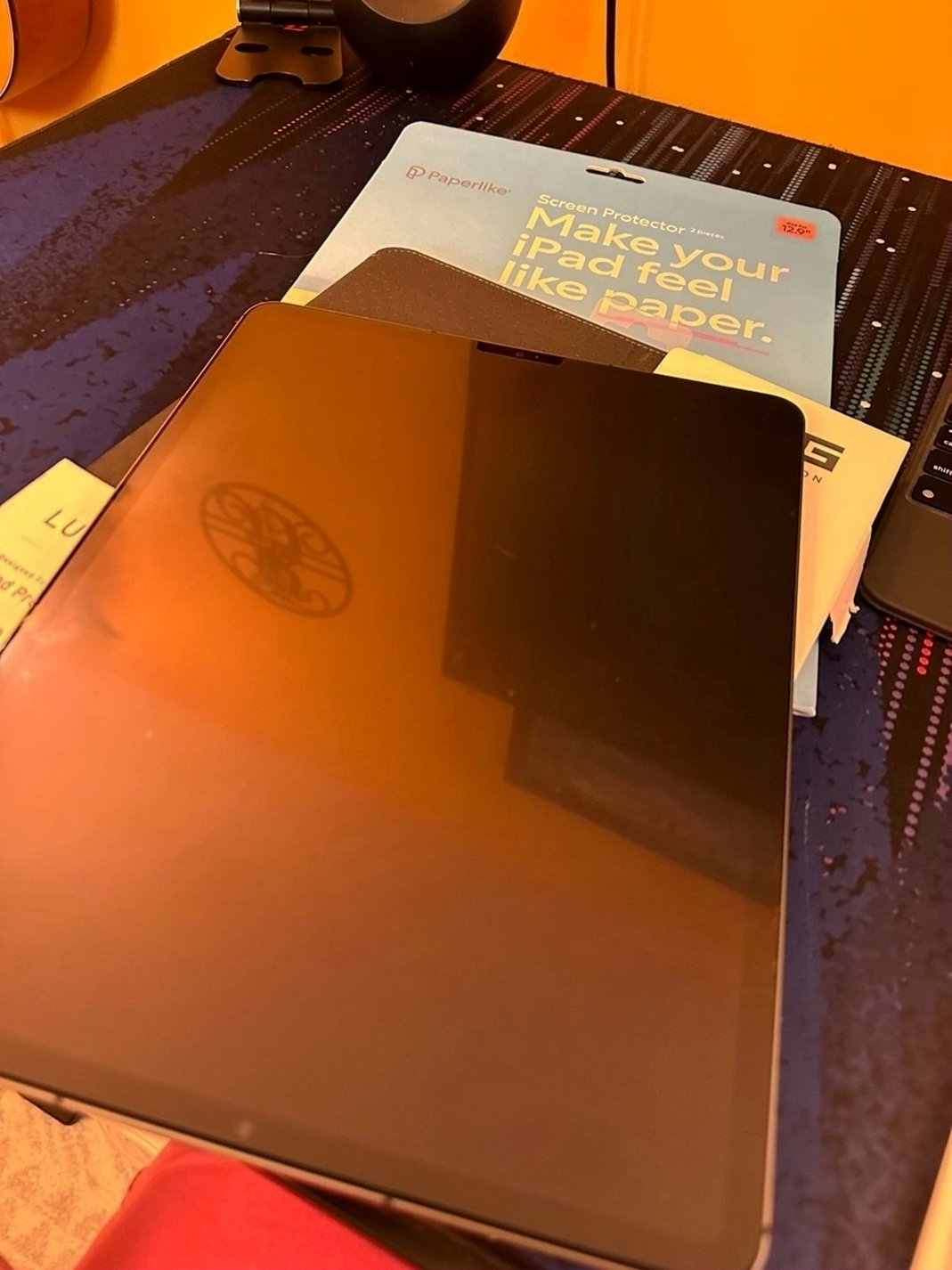 Apple iPad Pro 12.9” 5th Generation M1 2TB Space Gray Unlocked - Used image 4