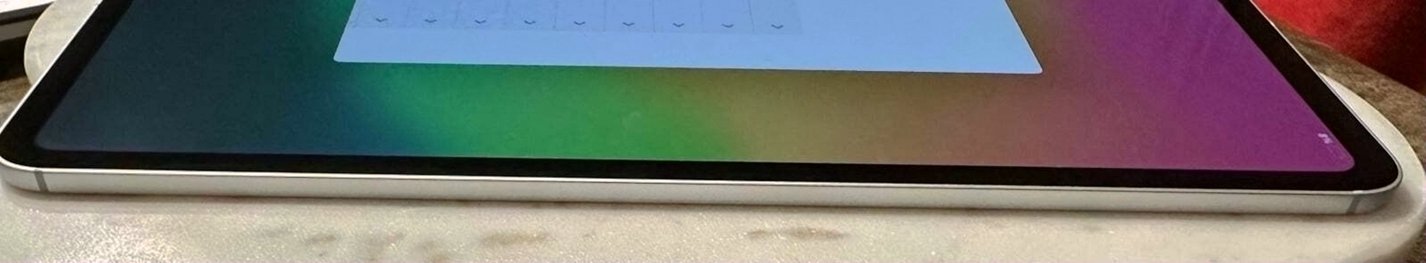Apple iPad Pro 13-inch M4 2TB Cellular Unlocked Used image 5