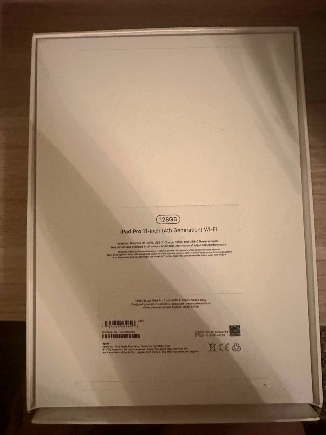 Apple iPad Pro 4th Generation 3A62 128GB Space Gray Unlocked - Used image 4