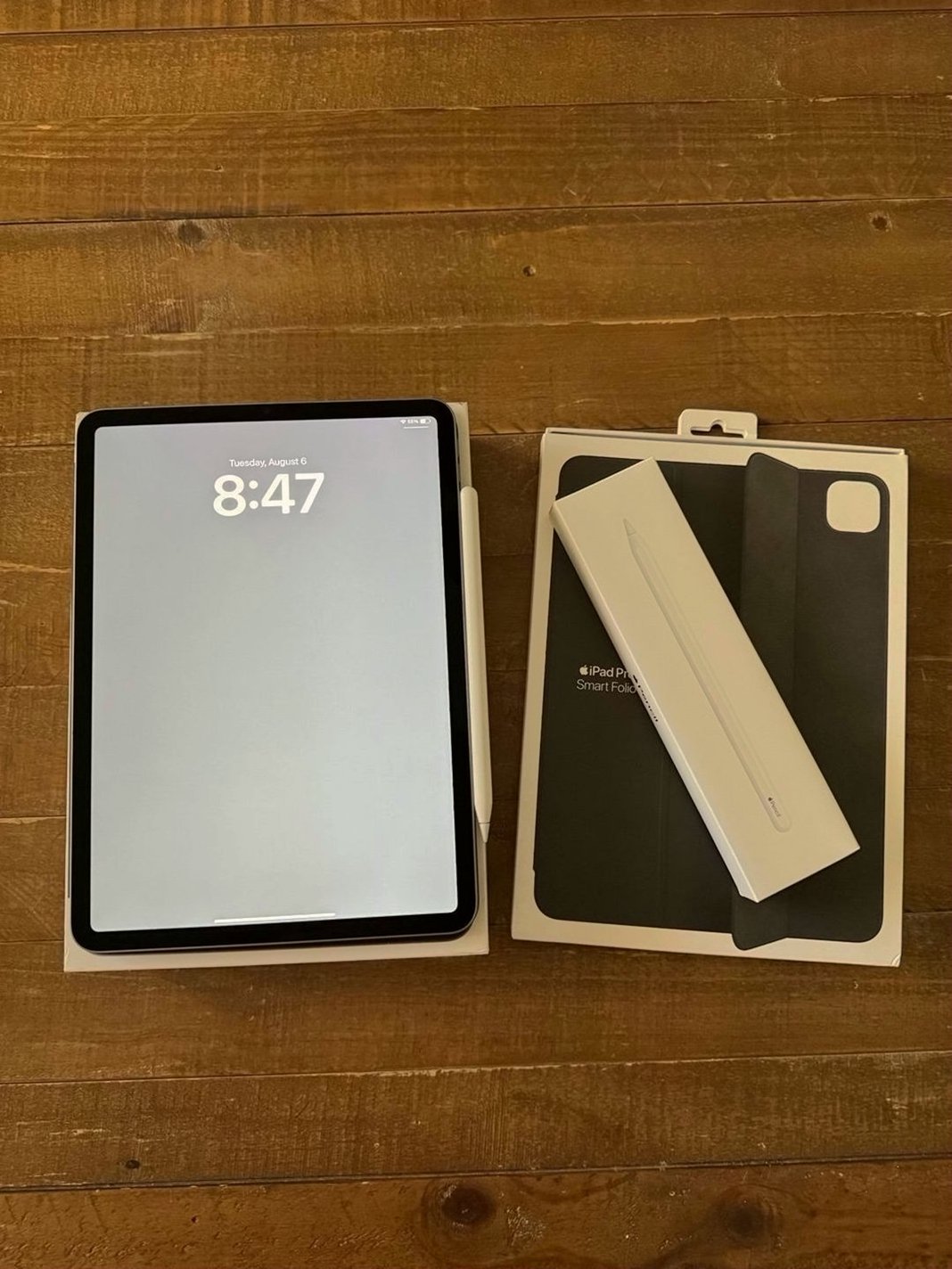 Apple iPad Pro 4th Generation 128GB Space Gray Unlocked - Used image 2
