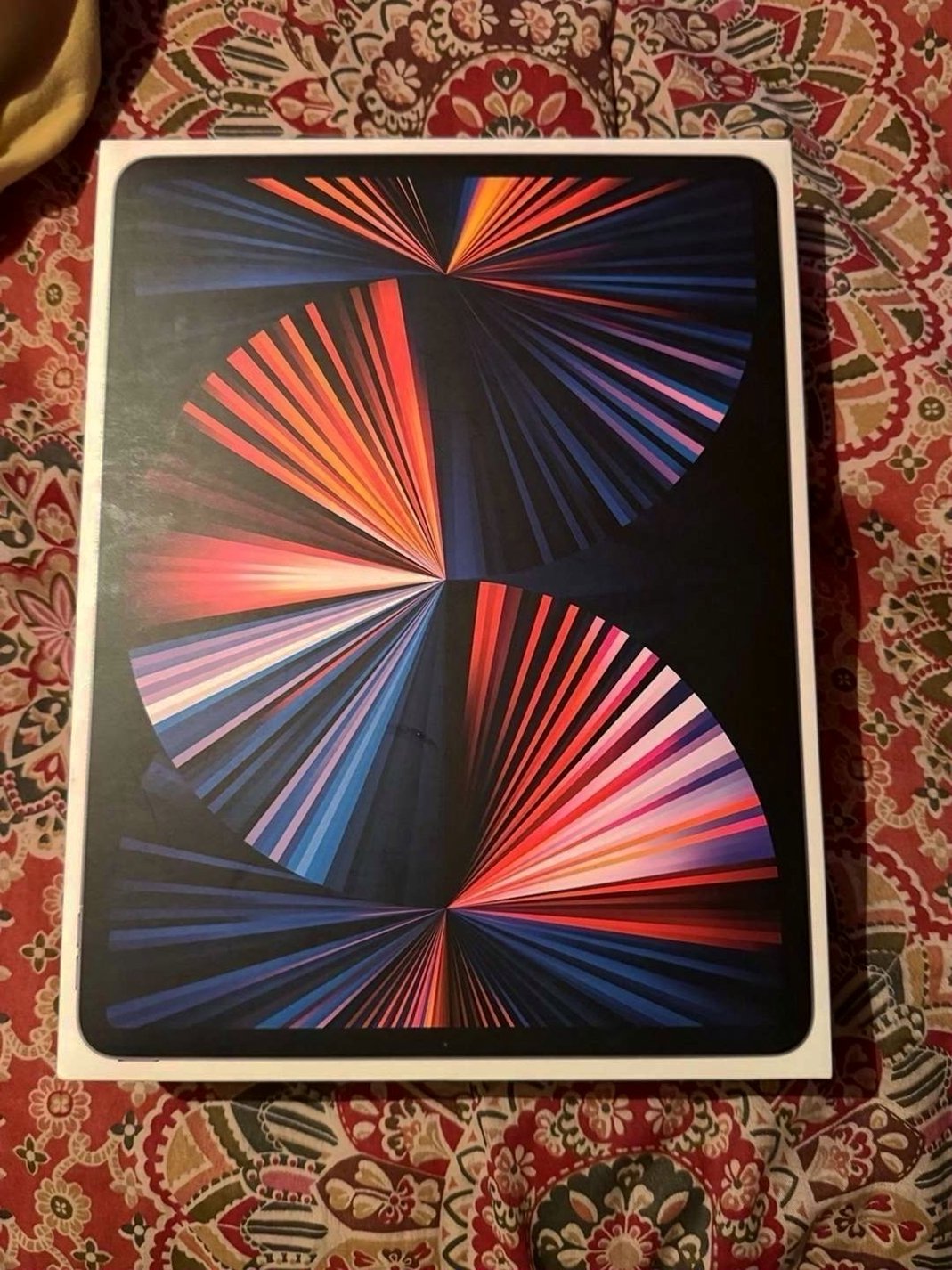 Apple iPad Pro 12.9 inch 128GB Silver Unlocked - Used image 5
