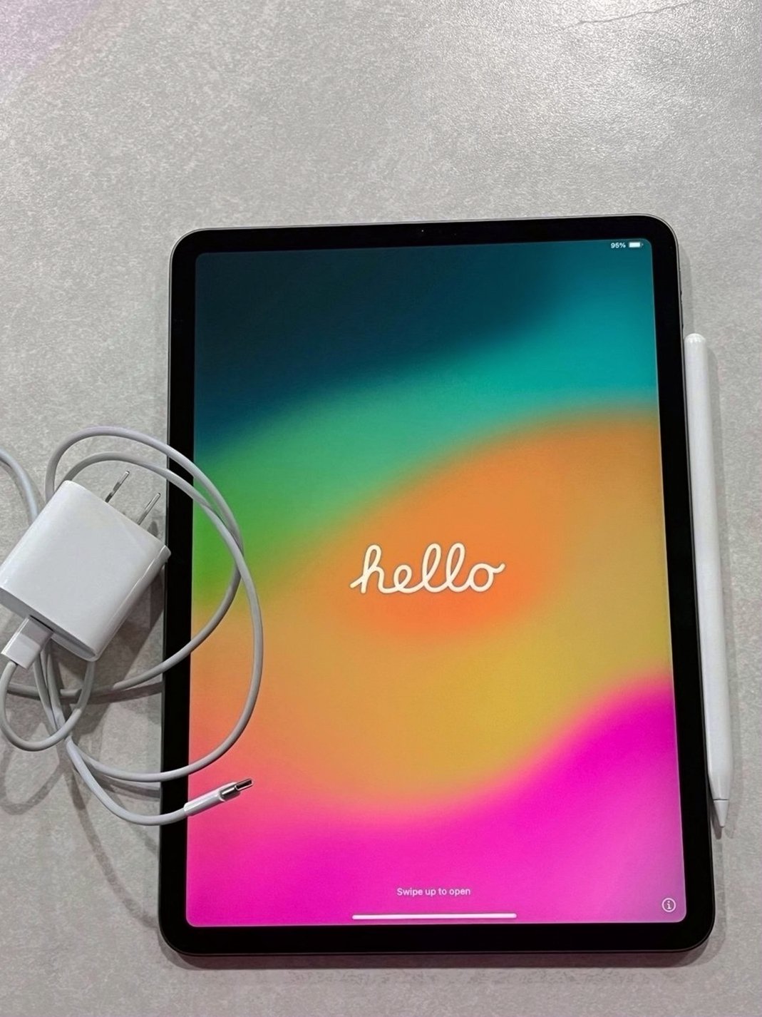 Apple iPad Pro 11 inch 128GB Space Gray Unlocked - Used