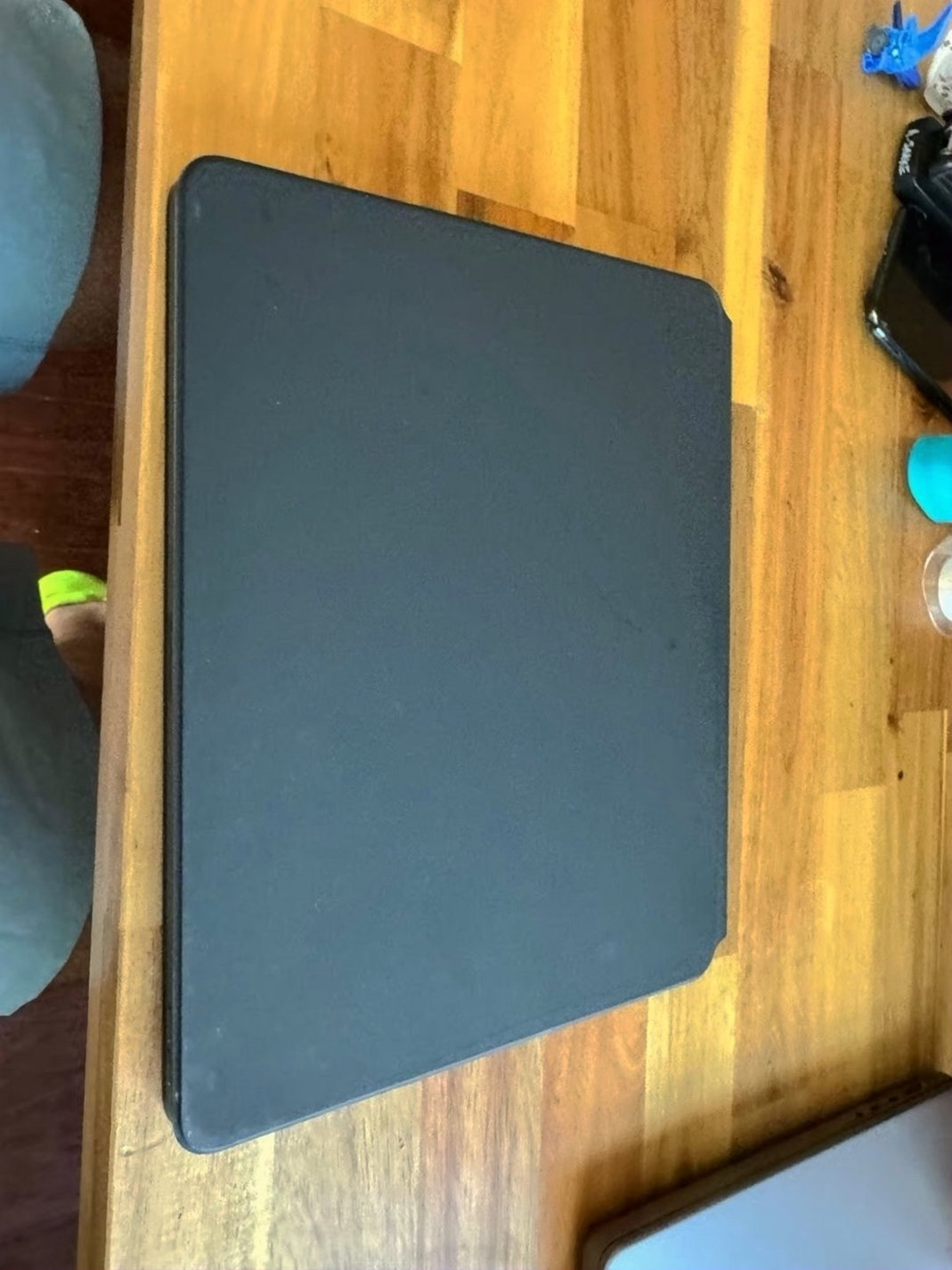 Apple iPad Pro 12.9 inch 5th Generation 128GB Silver Unlocked - Used image 3