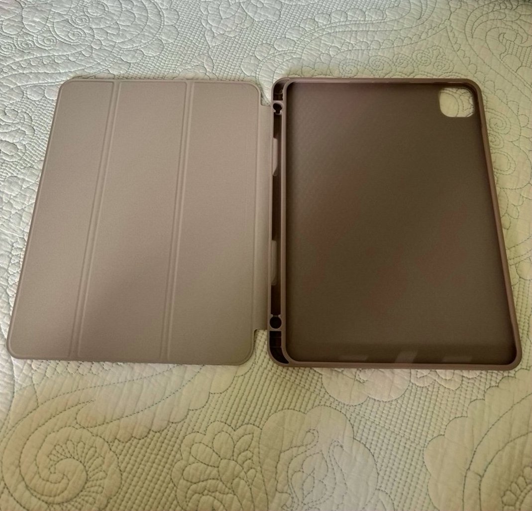 Apple iPad Pro 11-inch 128GB WiFi Only Unlocked - Used image 4