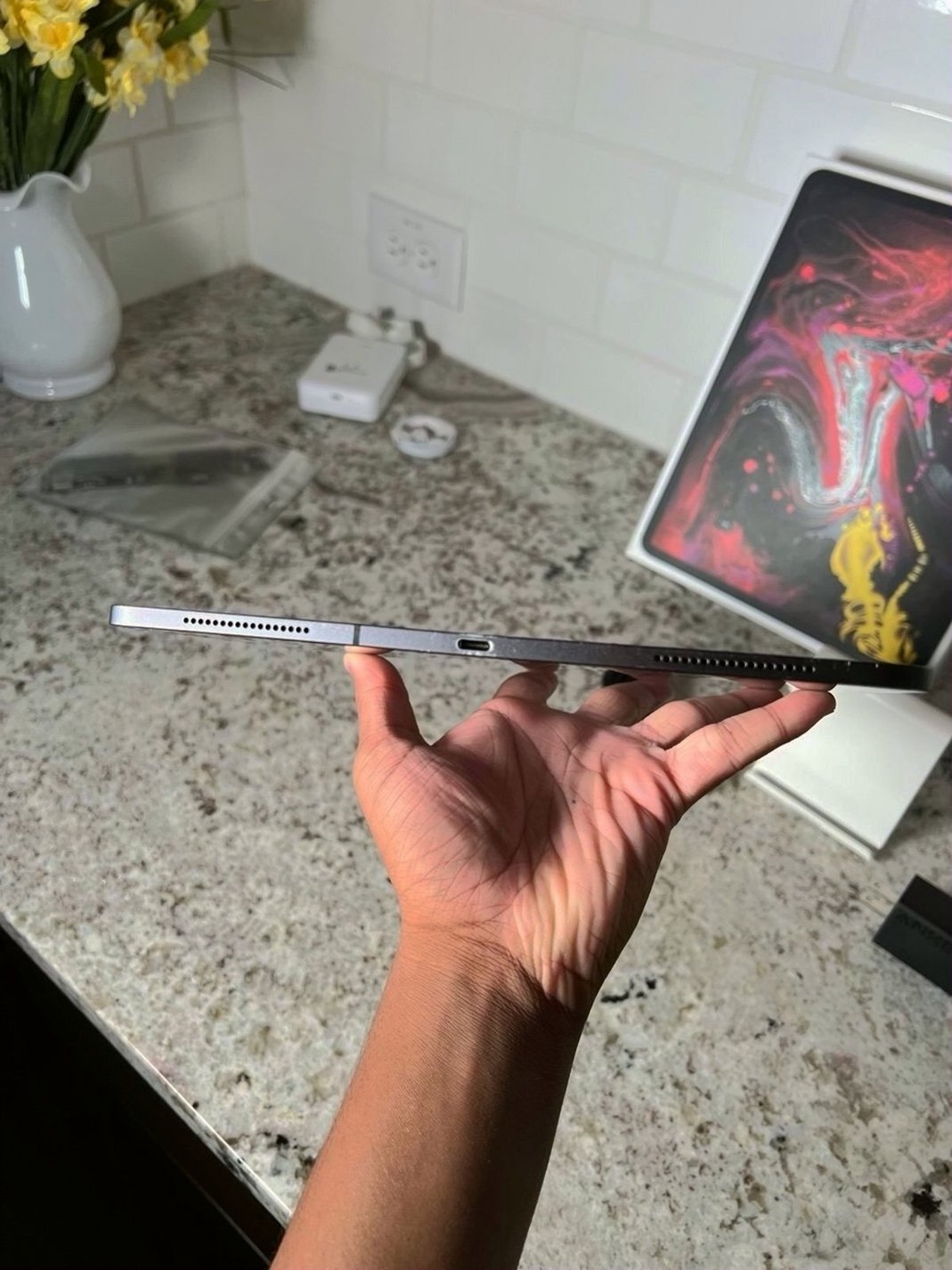 Apple iPad Pro 3rd Generation 256GB Space Gray Unlocked - Used B Grade image 5