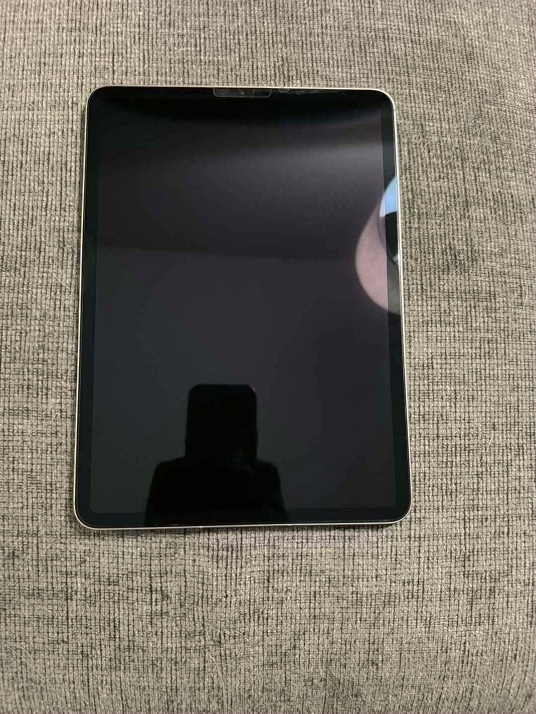 Apple iPad Pro 4th Generation 128GB Space Gray Unlocked - Used image 3